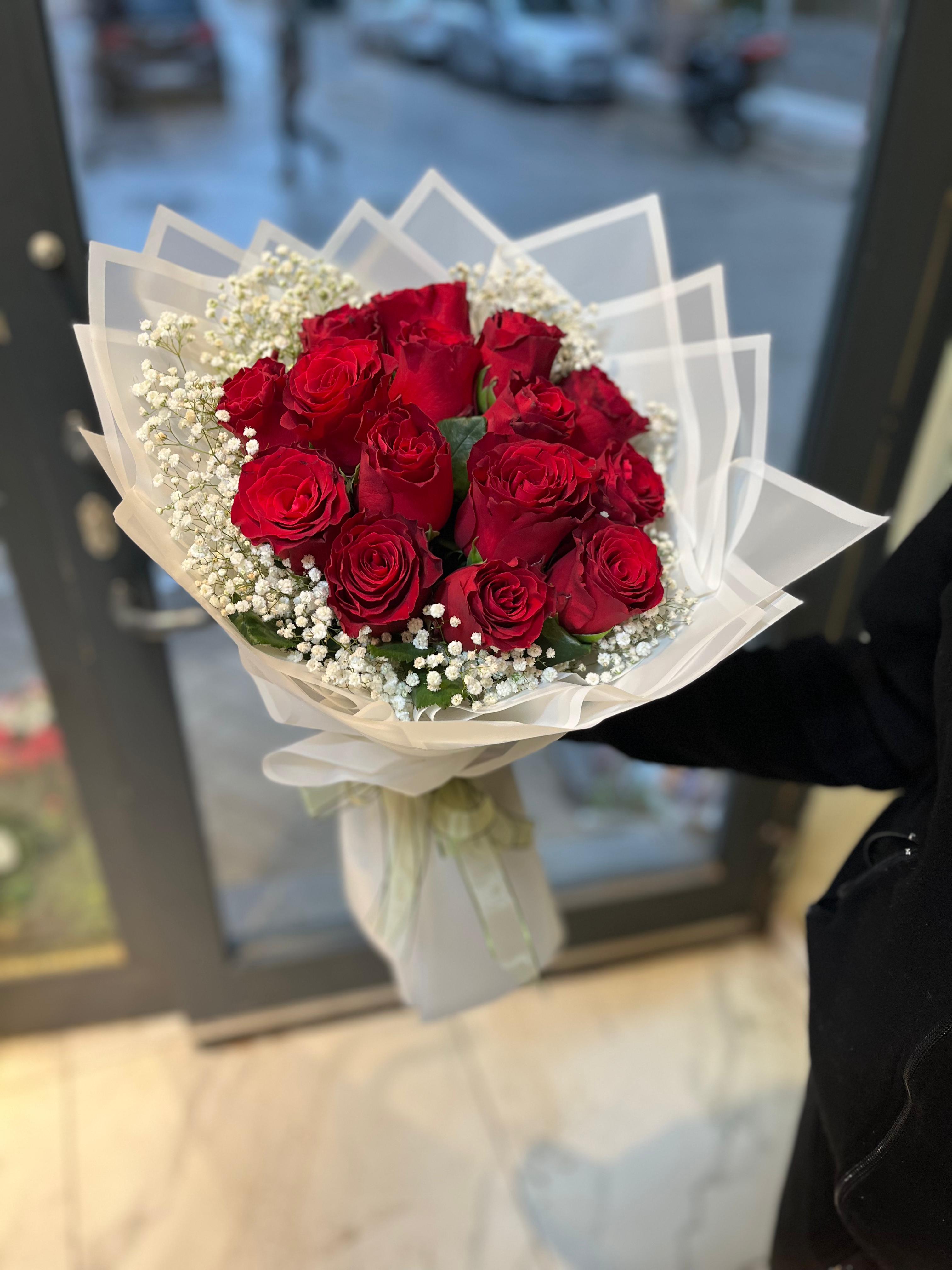11'li Kırmızı Gül Buketi